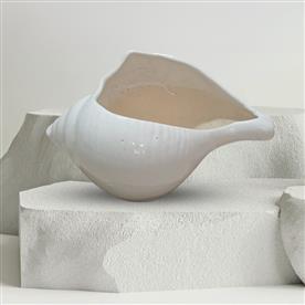 SHANKH CERAMIC PLANTER