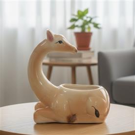 CAMEL CERAMIC PLANTER